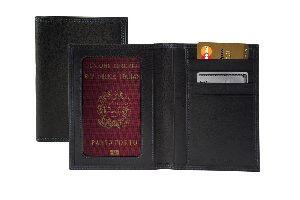 K10122AB | Document Holder + Passport in genuine full-grain leather, dollar/liscia grain. Black color. Size when closed: 10 x 14 x 1 cm - Packaging: hard bottom/cover Gift Box